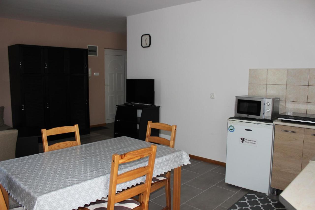 Otto Apartment ハルカーニャ エクステリア 写真